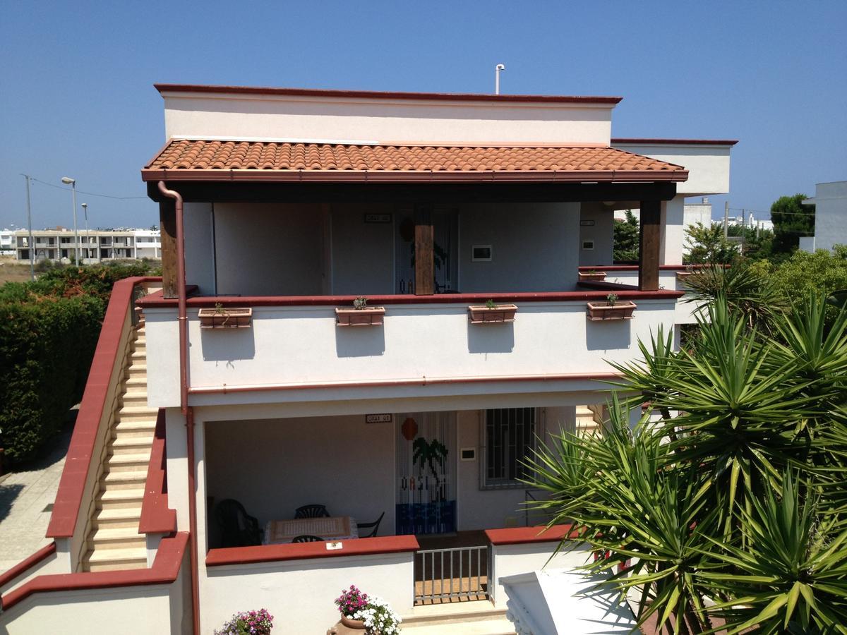 Residence Mezzaluna Каровиньо Экстерьер фото