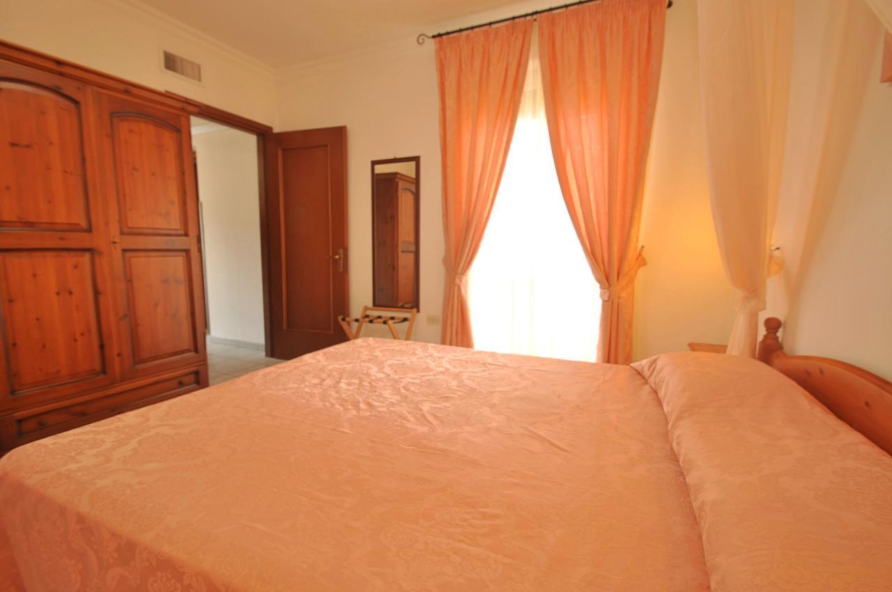 Residence Mezzaluna Каровиньо Экстерьер фото
